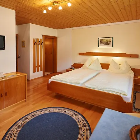 Alojamento de Acomodação e Pequeno-almoço Haus Gappmaier 3*