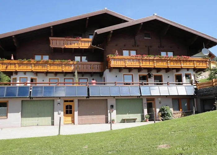 Haus Gappmaier Bed & Breakfast 3*