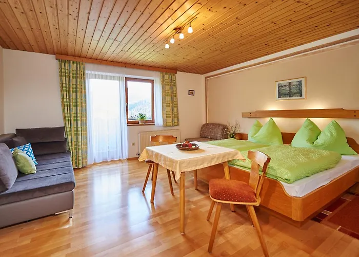 Haus Gappmaier Bed & Breakfast 3*